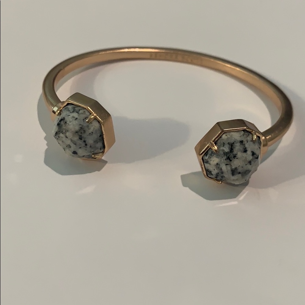 Kendra Scott bracelet